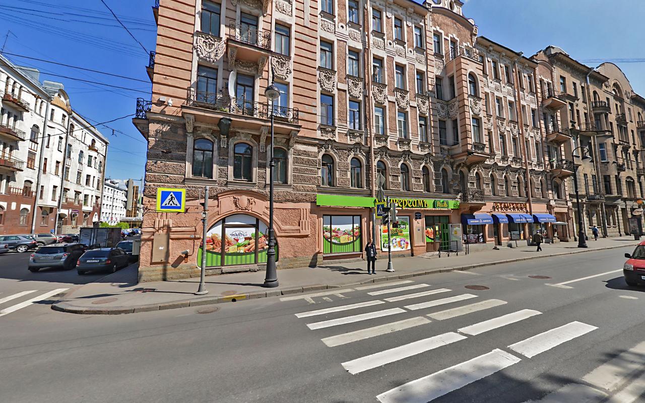 サンクトペテルブルクSutkipeterburg Petrogradskayaアパートメント エクステリア 写真